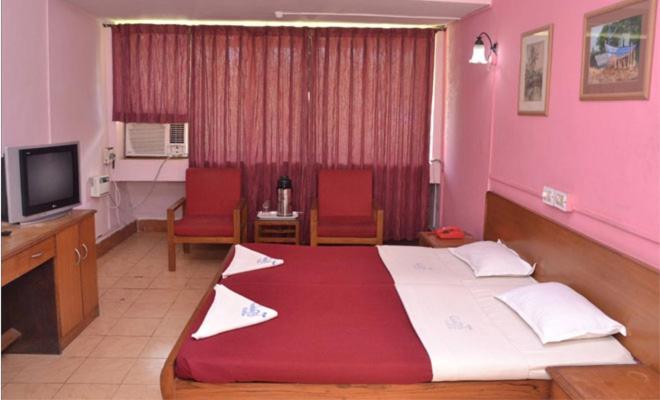 Colva Residency Hotel ภายนอก รูปภาพ