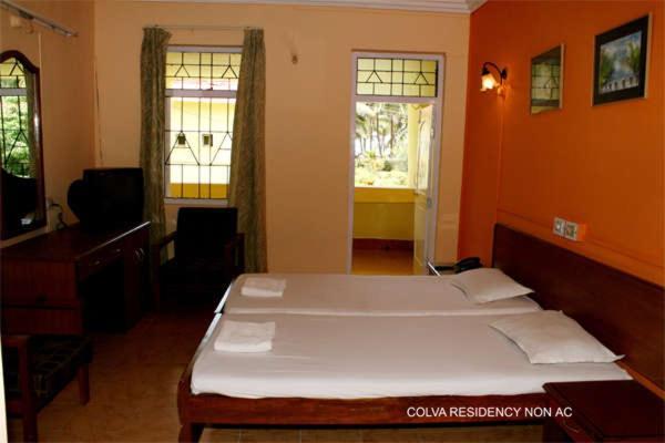 Colva Residency Hotel ภายนอก รูปภาพ